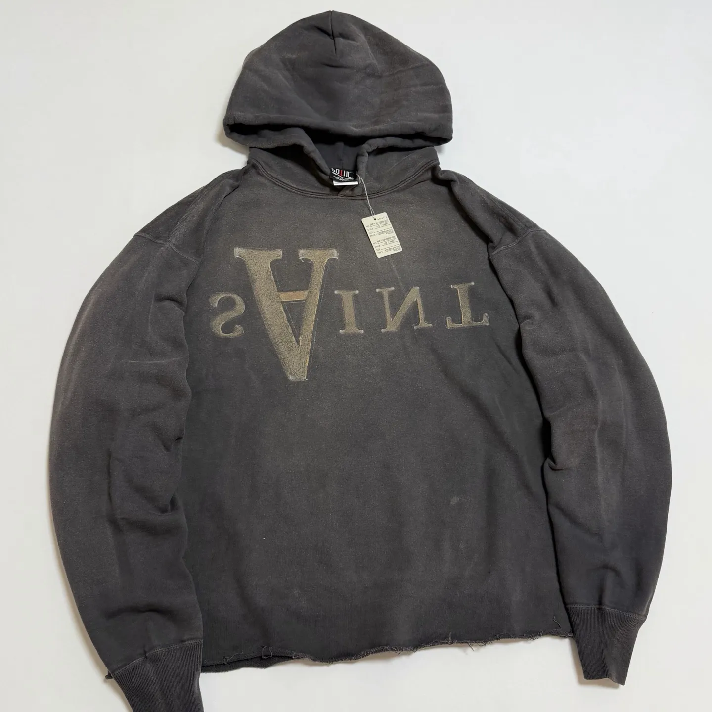 SAINT Mxxxxxx HOODIE/ANARCHY/BLK Mirror reverse SAINT hooded sweatshirt/ANARCHY barrage virgin hoodie S-XL Assute dyeing, heavy washing and water fading, multi-bit wormhole destruction treatment, genuine plate opening and mold opening, the difference is shown in the picture to make the product! Authentic level printing process, correct main mark/wash mark ⚠️Note: This model does not have the little angel mark